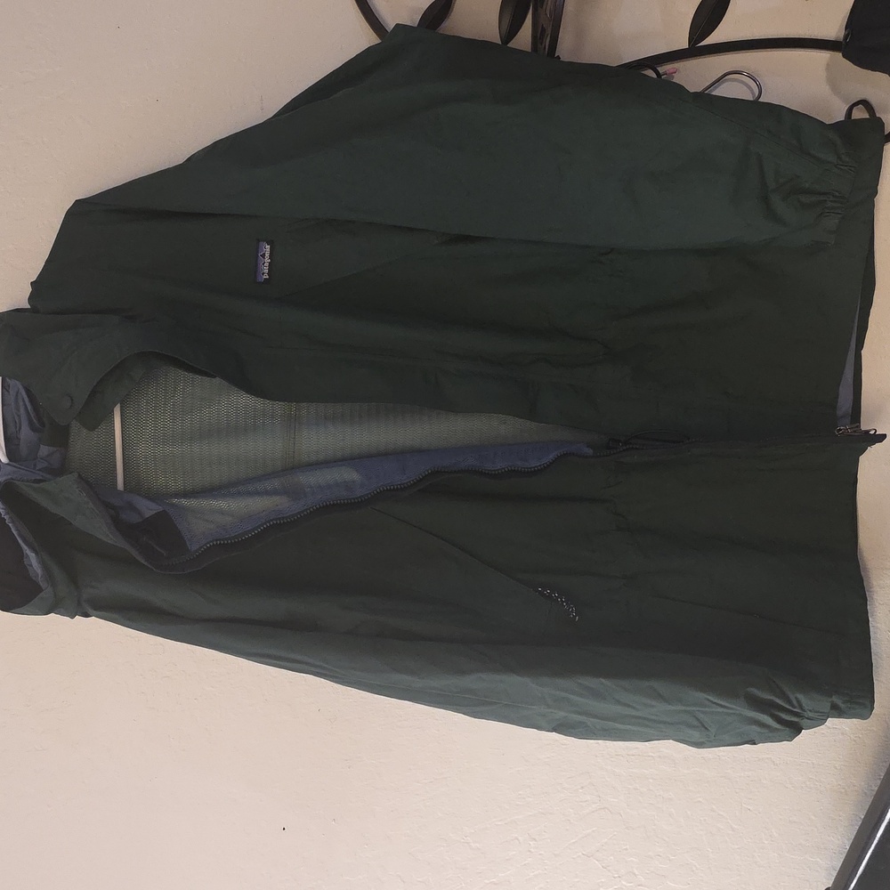 Vintage Patagonia Dark Green Storm Jacket Unisex